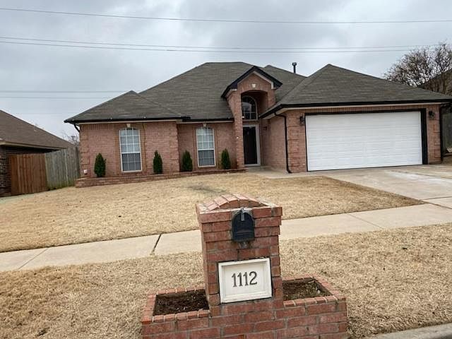 1st image of 1112 SW 133rd Pl