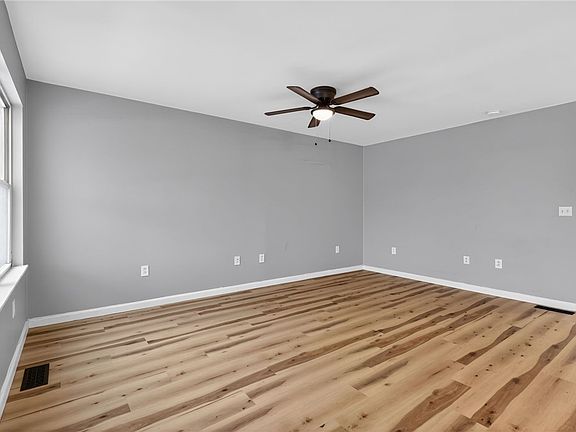 4th image of 2020 Constitution Blvd
