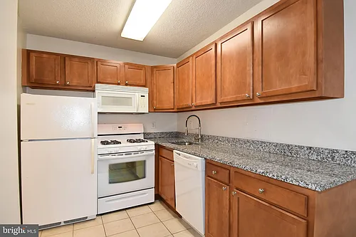 5225 Pooks Hill Rd Photo 1