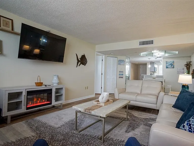 1290 Gulf Blvd #1406 — Photo 11