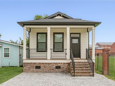 6435 Urquhart St, New Orleans, LA, 70117