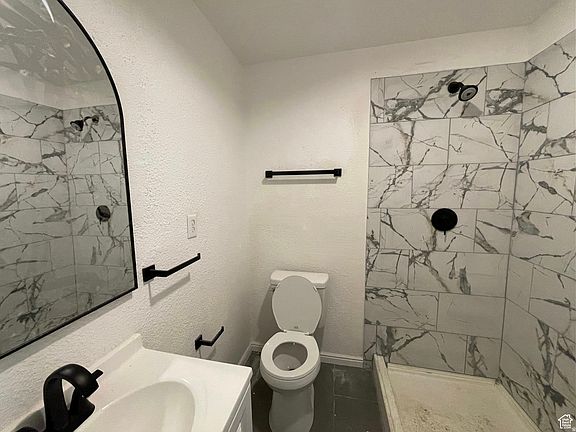 5th image of 2136 Monroe Blvd #2