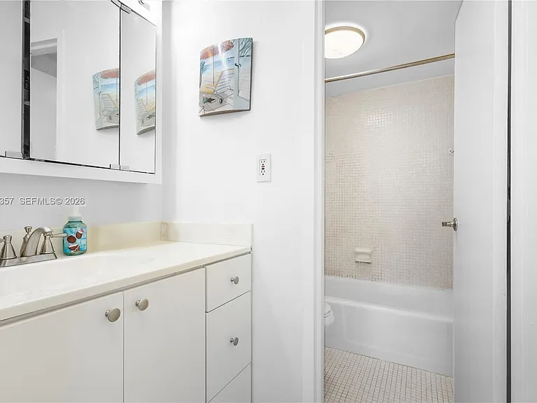 2899 Collins Ave #642 — Photo 13