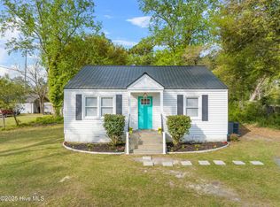1011 Wilder Ave, Aberdeen, NC 28315