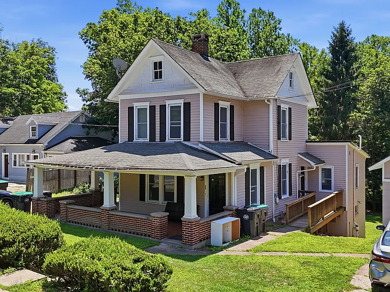 68 Frenchtown Rd #A — Photo 2