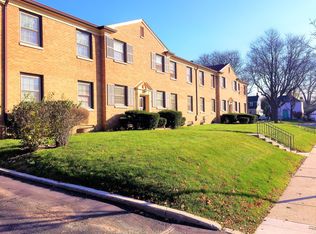 7926 W North Ave, Milwaukee, WI 53213