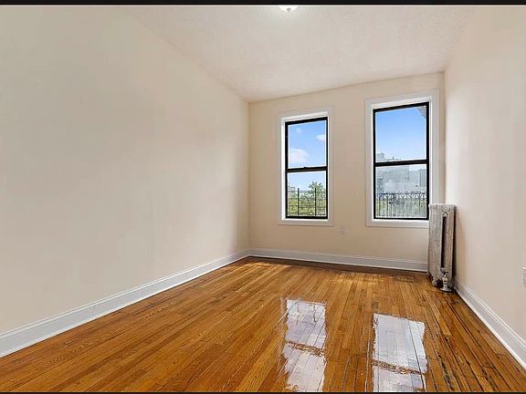 2nd image of 567 W 170th St APT 4