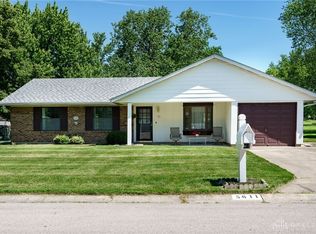 5611 Signet Dr, Dayton, OH 45424