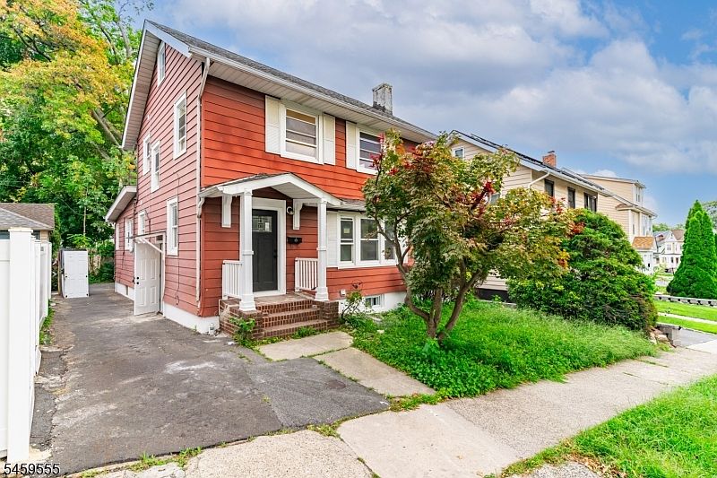 1st image of 58 Wayne Ave