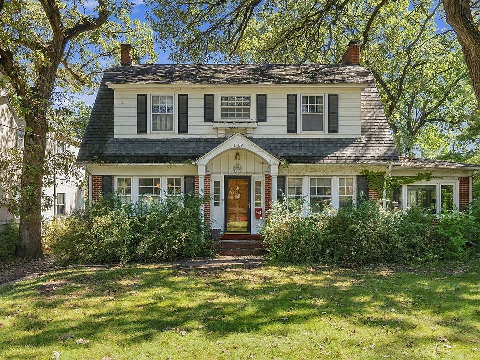 1st image of 1509 41st St