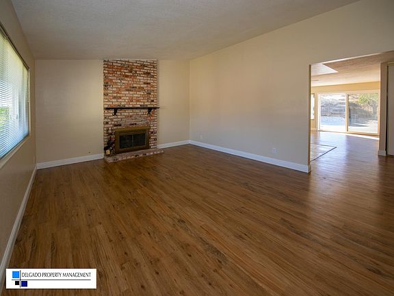 3rd image of 230 Essex Way