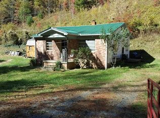 1213 Roaring Fork Rd, Mars Hill, NC 28754