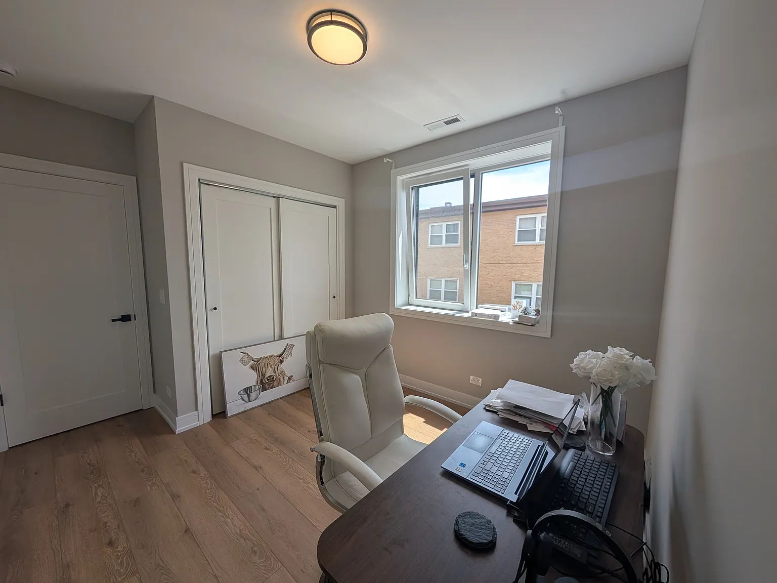 3 bed, 1600 sqft, $3,050 — Photo 1