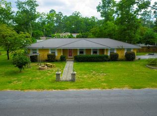 132 Glenwood Dr, Blackshear, GA 31516
