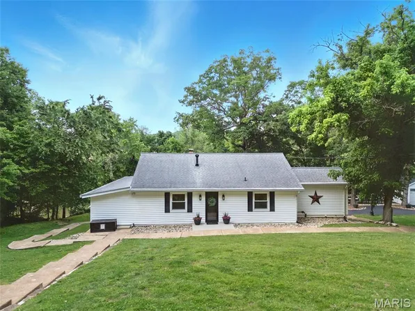 7553 Rivermont Trl, House Springs, MO 63051