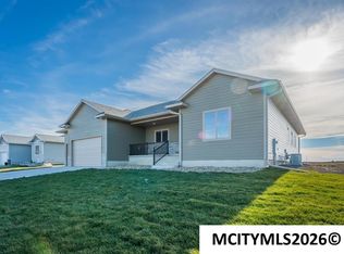 605 Bedford St, Clear Lake, IA 50428
