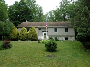 8051 Simit Ln, Girard, PA 16417