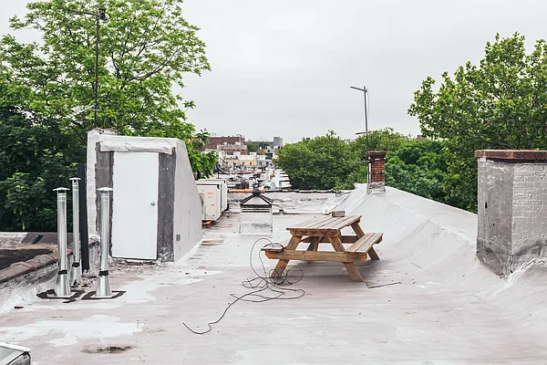 Rented by Nooklyn NYC LLC | media 35