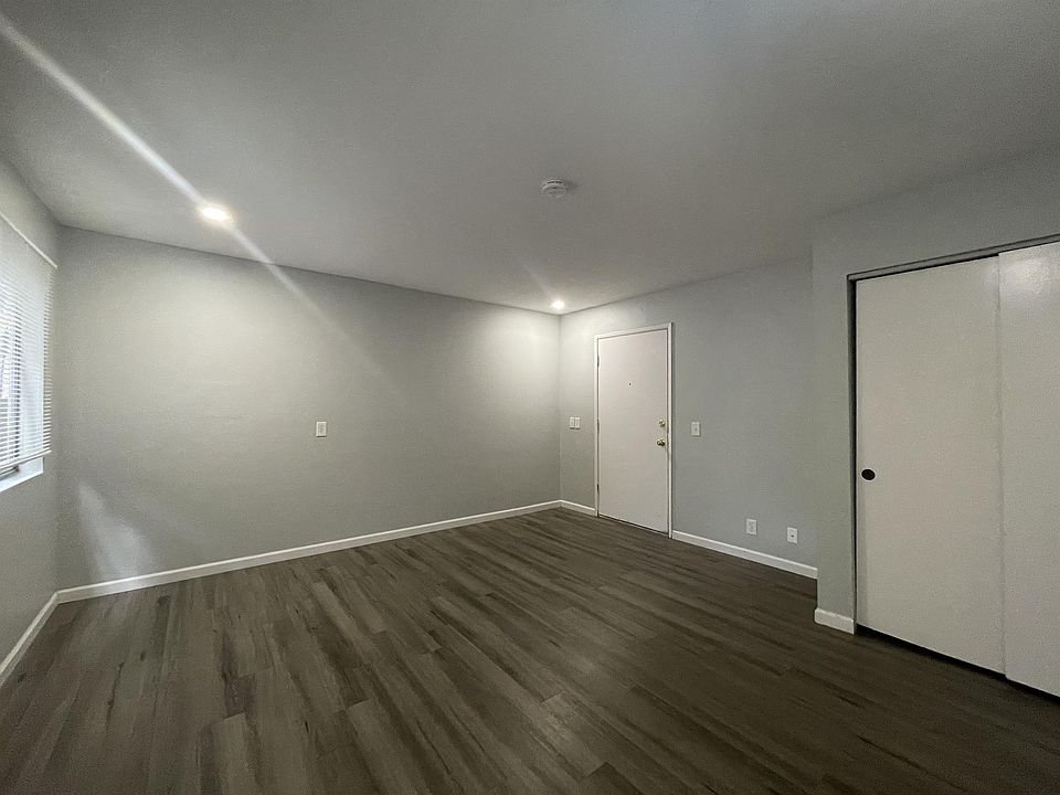 1252 Warner St. Apartments Chico, CA Zillow