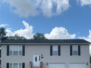 107 Heights Ave, Martinsburg, WV 25404