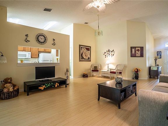 5th image of 18015 Tarrington Pl