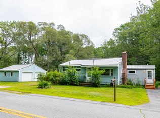 301 Woodside Rd, Brunswick, ME 04011