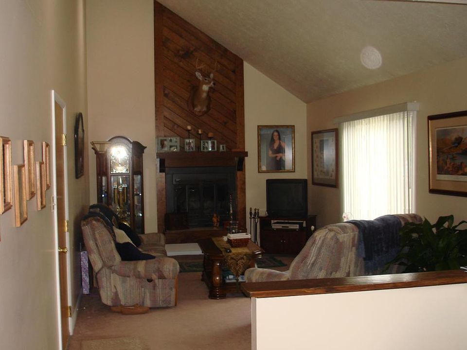 1st image of 117 Coachman Dr