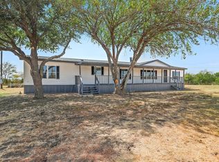 7408 Greenfield Dr, Alvarado, TX 76009