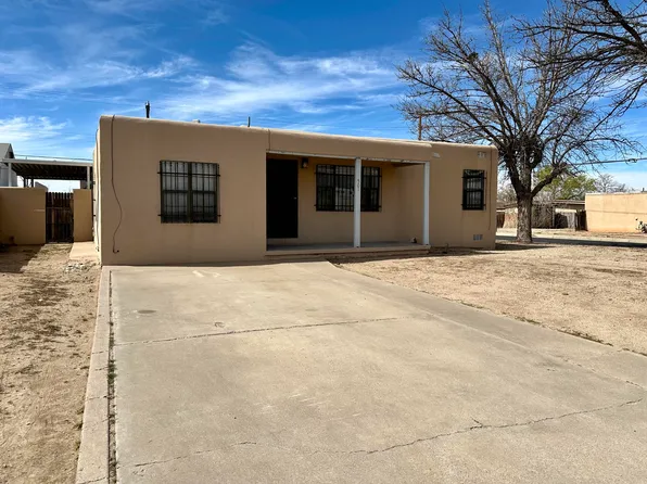 501 Dakota St SE, Albuquerque, NM 87108