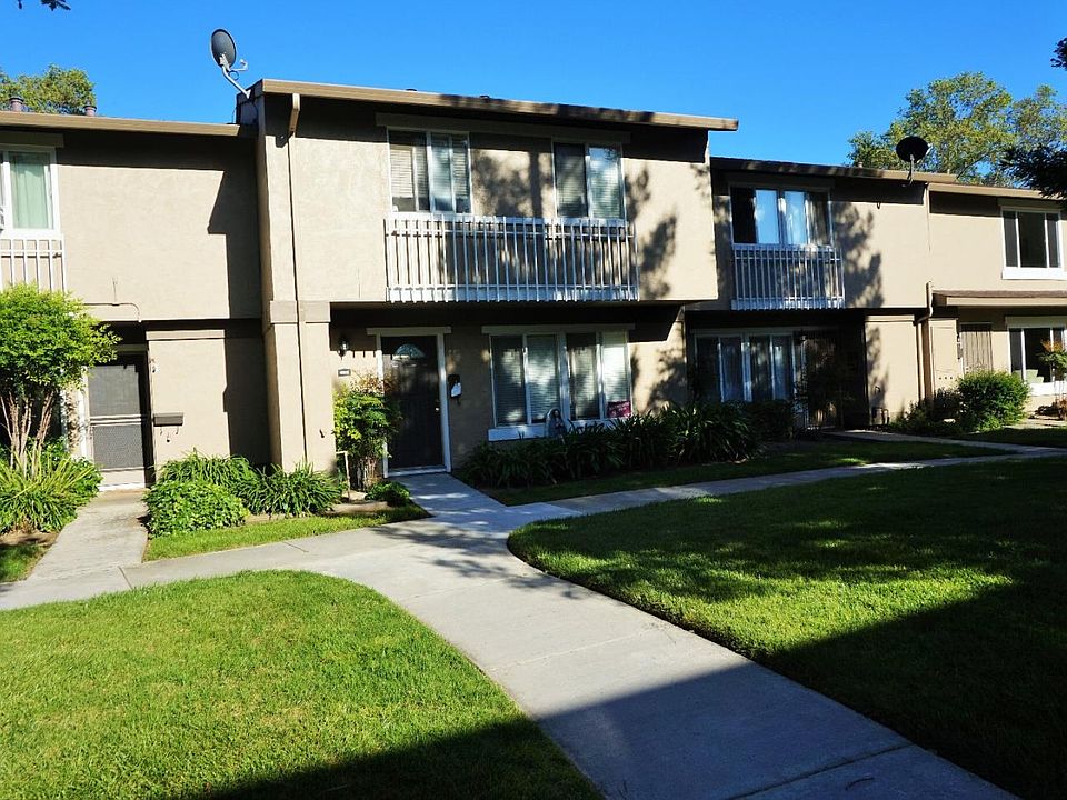 1st image of 5385 Fig Grove Ct