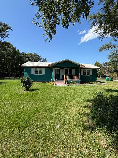 3 bed, 1081 sqft, $1,595 — Photo 2