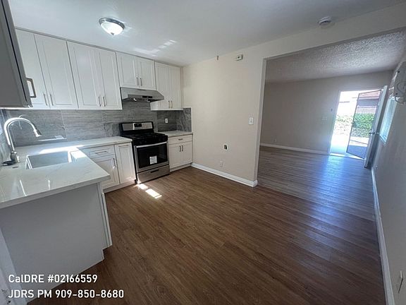 3rd image of 8115 Hellman Ave