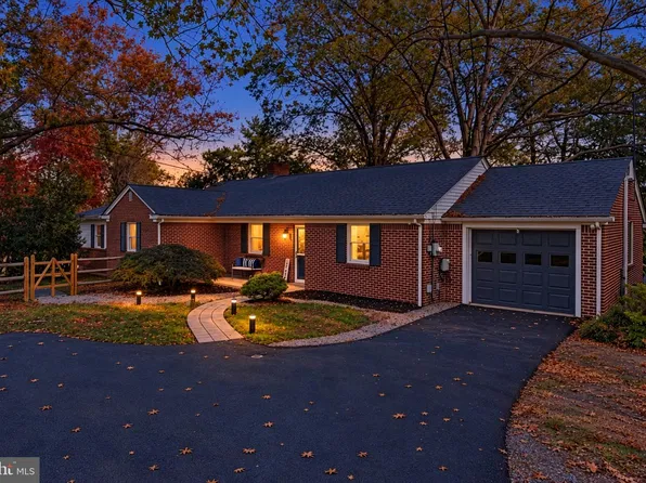 1294 N Hanover St, Pottstown, PA 19464