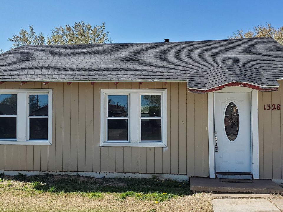 1st image of 1328 SE 12th Ave