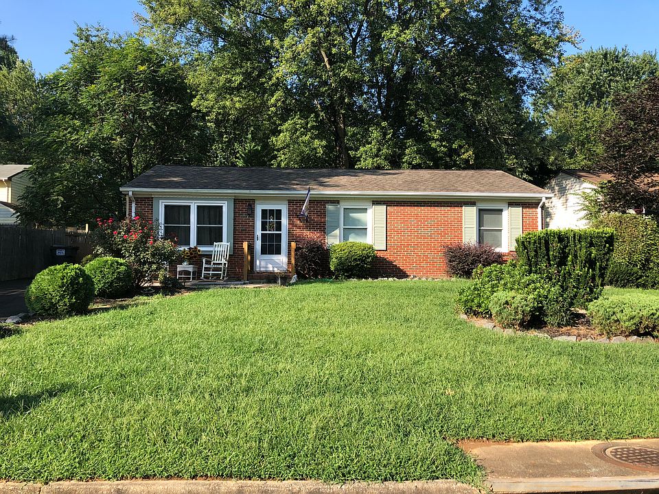 1st image of 5055 Macnamara Dr