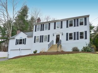 2 Brittany Rd, Bellingham, MA 02019