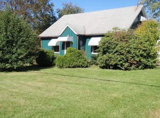 5330 Streeter Rd, Mantua, OH 44255