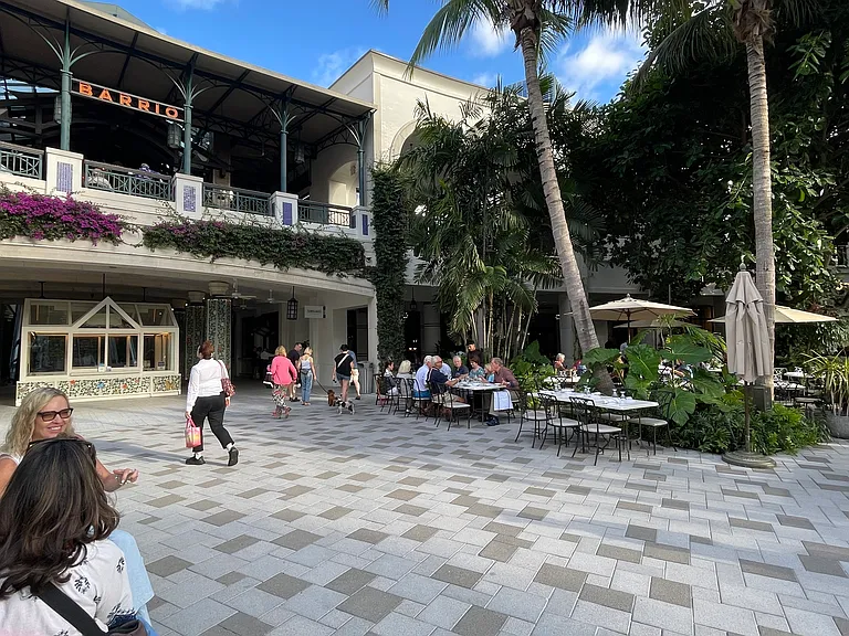 780 S Sapodilla Ave #210 — Photo 30