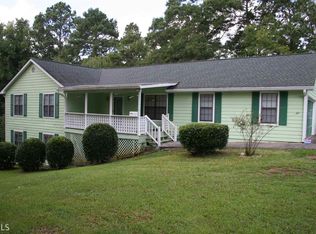 1303 Oakwood Rd, Jonesboro, GA 30236