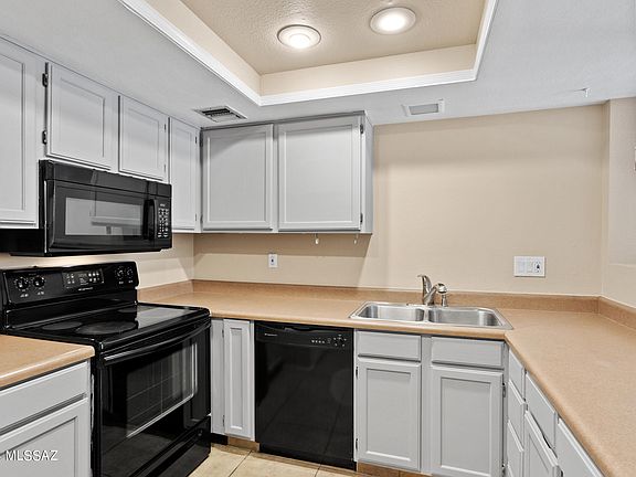 5th image of 3984 N Corte De Eucalipto