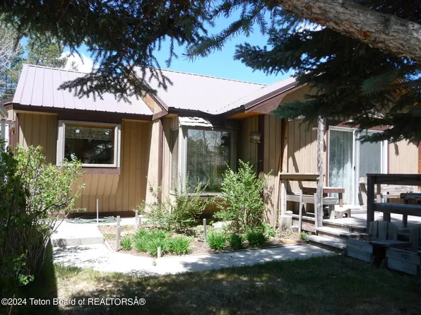 378 N Tyler Ave, Pinedale, WY 82941