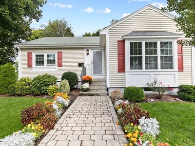 166 Phipps St, Quincy, MA, 02169
