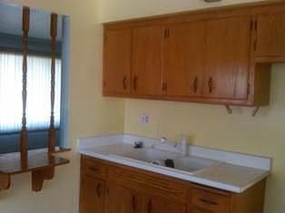 4th image of 621 Edgewood Ave