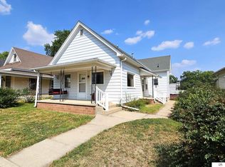 1218 F St, Fairbury, NE 68352