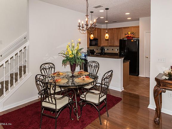 5th image of 6125 Bartram Village Dr
