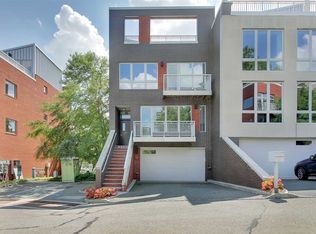17 Vela Way UNIT 17, Edgewater, NJ 07020