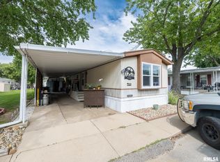 113 Poplar Dr, Morton, IL 61550