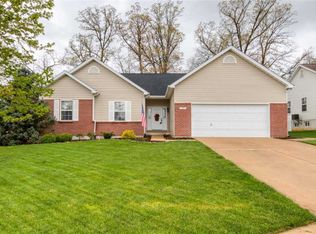 1866 Autumn Trl, Wentzville, MO 63385