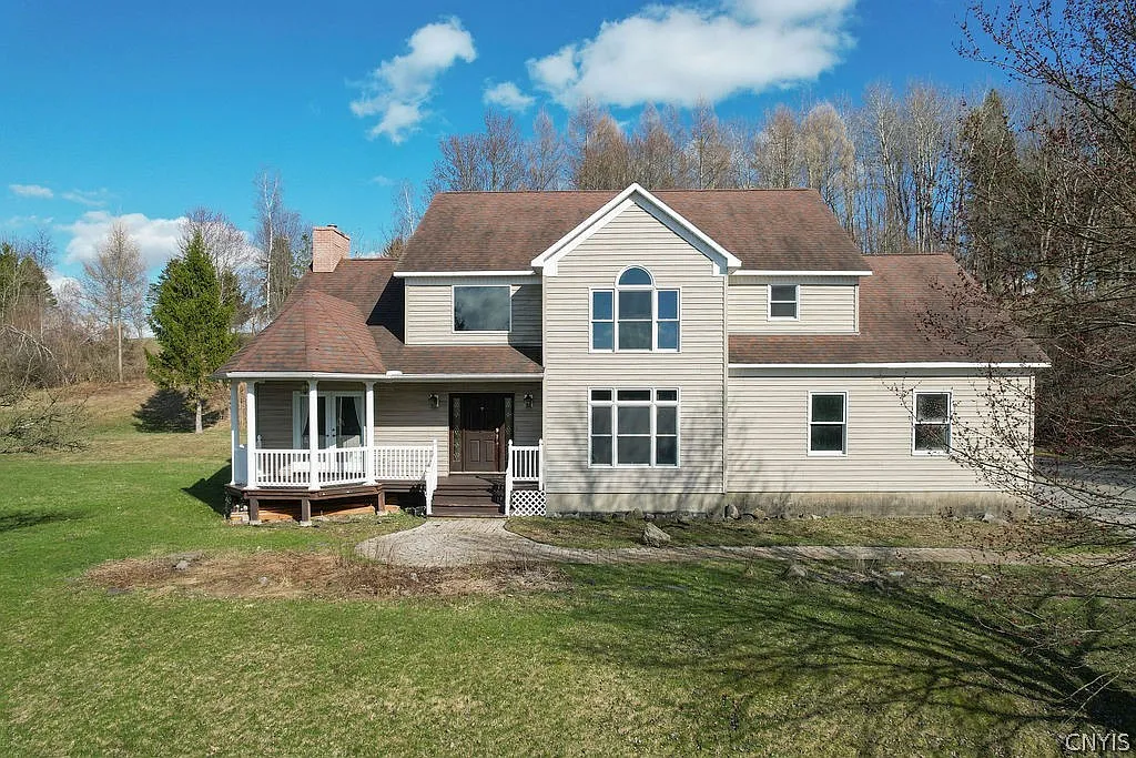 1786 Preston Hill Rd photo 1