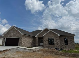 180 Spry Way, Killen, AL 35645